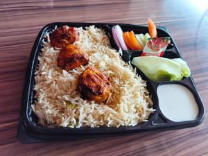 Mediterranean Rice+ Spicy Kebab (3 Pcs)+ Salad+ Sauces Meal