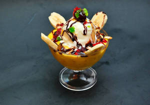 Fruit Salad With Ice Cream