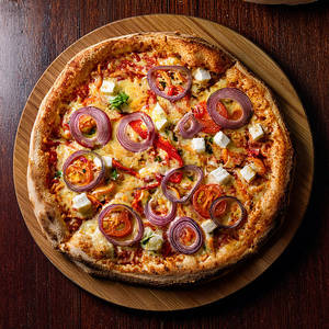Kadhai Paneer Pizza