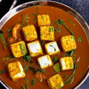 Corn Paneer ( Gravy ) 