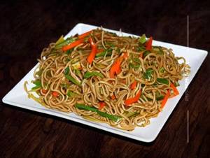 Veg Hakka Noodle