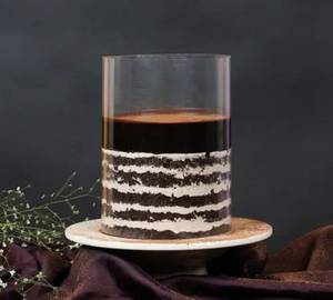Pull Me Up Mousse Cream Chocolate Cake