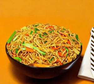 Singapore Veg Noodles