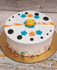 Festive Special Vanilla Cake (300 Gms)