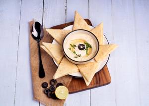 Hummus And Pita Bread