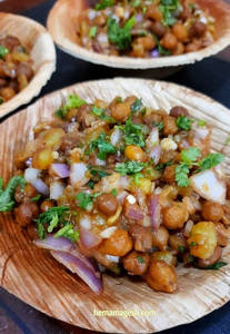 Aloo Chana Chaat