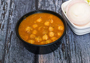 Chole Half With Salad