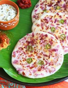 Onion uthappam
