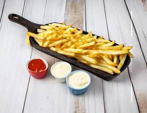 Cheesy Mayo French Fries