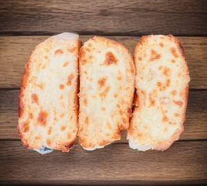 Herb Bread With Cheese
