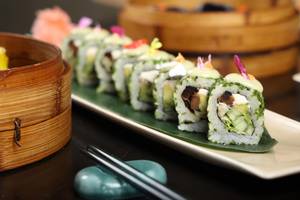 Crunch Spinach Sushi Roll 8 Pcs