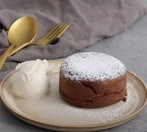 Choco Lava Cake with Ice Cream 