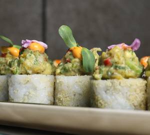 Mexican Uramaki 4 Pcs