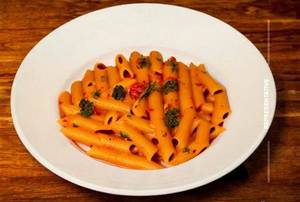 Tomato Tangy Pasta ( Red Sauce )