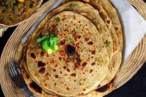 Garlic Laccha Paratha