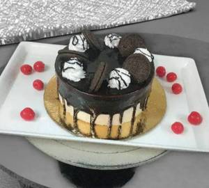 New Year Special Oreo Chocolate Brownie Cake [550 g]