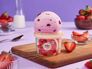 Strawberry Ice Cream 100ml