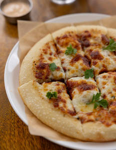 Cheesy Garlic [8 Inch]