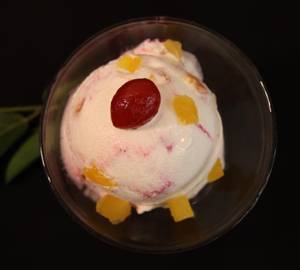 Pina Strawberry Icecream