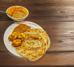 Egg Curry + 4Chapathi