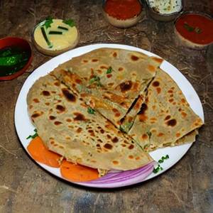 Chicken Mughlai Paratha