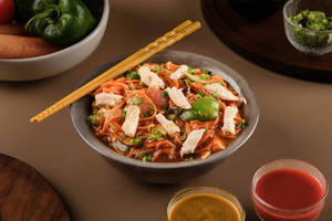 Chicken Hong Kong Noodles