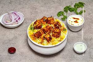 Kaju Paneer Biryani