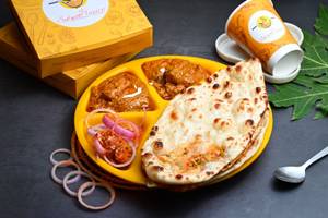 Butter Paneer Masala Kulcha