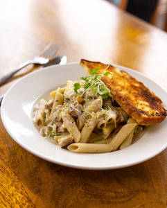 Chicken Velvety Alfredo