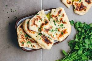 Veg Stuffed Naan