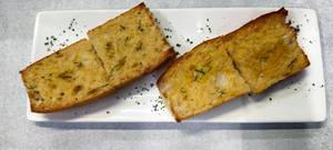 Classic Garlic Bread