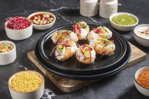 Stuffed Golgappa