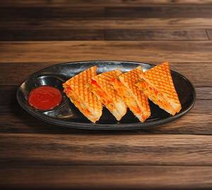 Paneer pasta sandwich