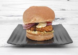Crispy Chicken Breast Burger