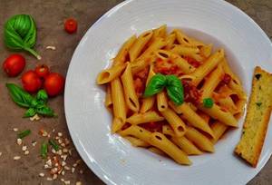 Non Veg Arrabbiata Pasta