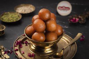 Hot Gulab Jamun [1 Pc]