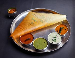 Onion Rava Masala Dosa