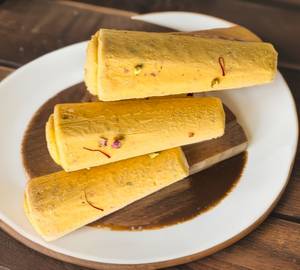 Rabdi kesar pista kulfi
