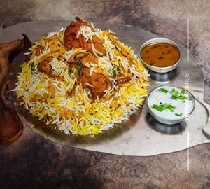 Chicken Biryani Hundi