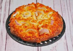 Cheese And Onion Pizza