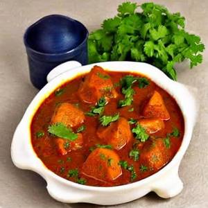Aloo Potoler Dom