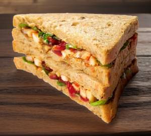 Chicken Chilli Garlic Mayo Sandwich