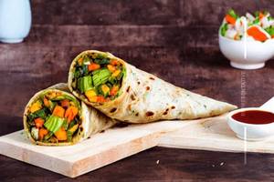 Mixed veg wheat roll