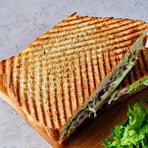 Coleslaw Sandwich