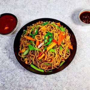 Veg Hakka Noodle