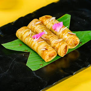 Apple Pie Spring Rolls (3pc)
