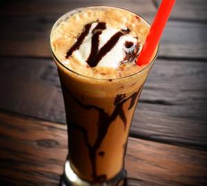 Cold offee (with ice cream)