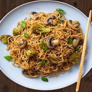 Broccoli Mushroom Noodles