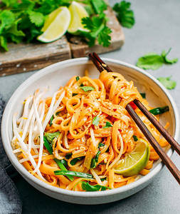 Pad Thai Veg Noodles