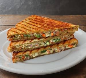 Vegetable Cheese Bomb Sandwich